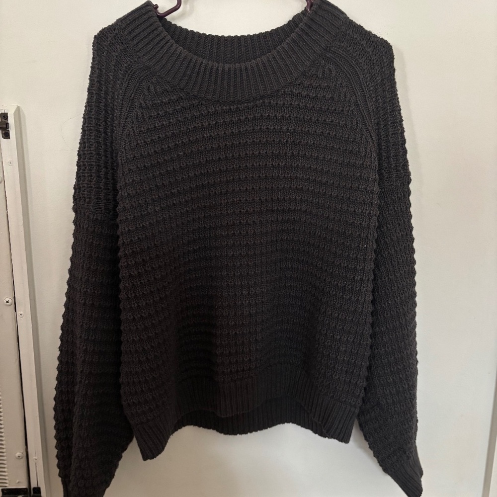 Universal Threads warm cozy sweater
